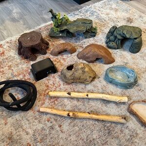 Reptile Terrarium Decor Set